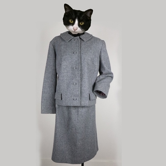 RARE Size 50's/60's Vintage Gray Wool Skirt Suit - Picture 1 of 8